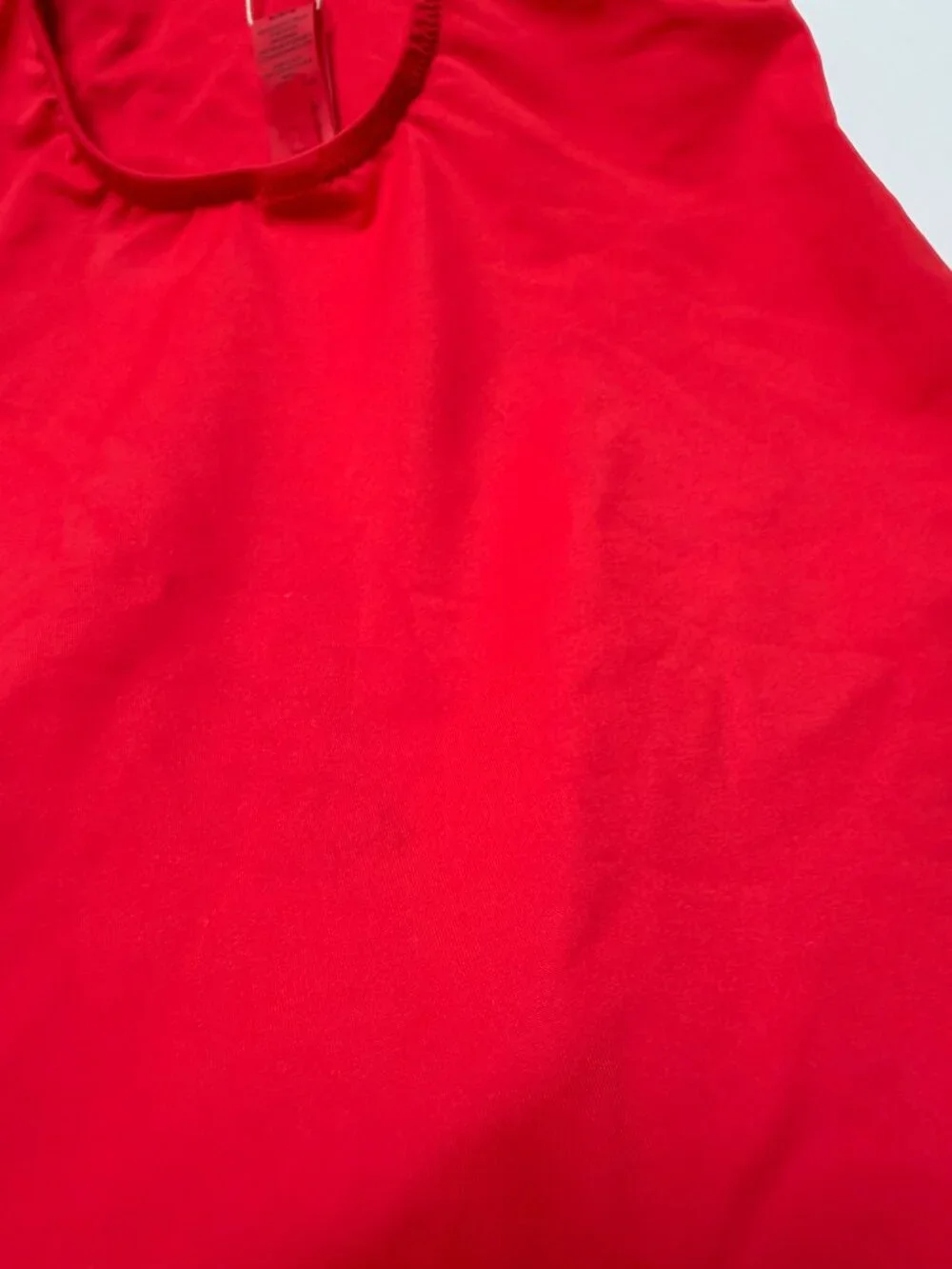 Skims Signature Swim Scoop Neck One Piece Ruby Red Size Medium NEW NWT